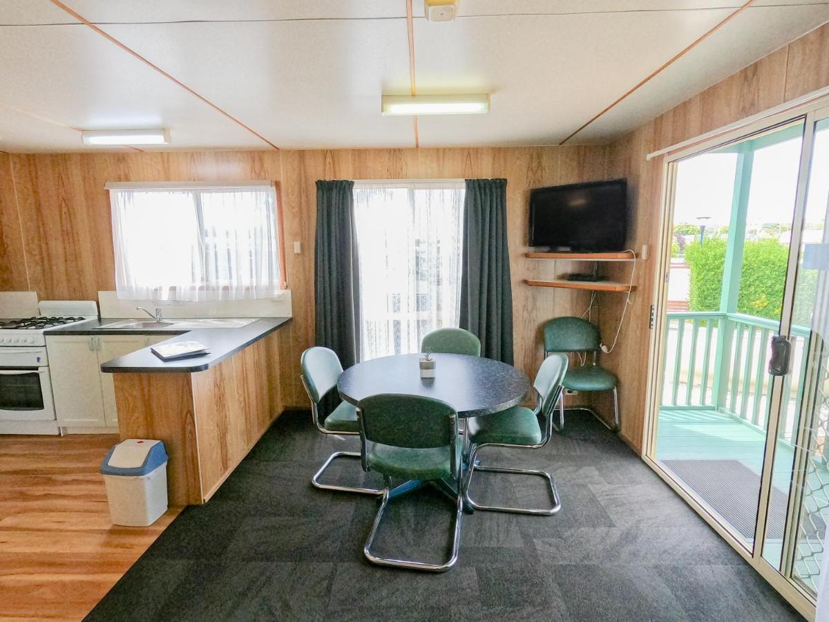 Big4 Tassie Getaway Park Ulverstone Exterior foto