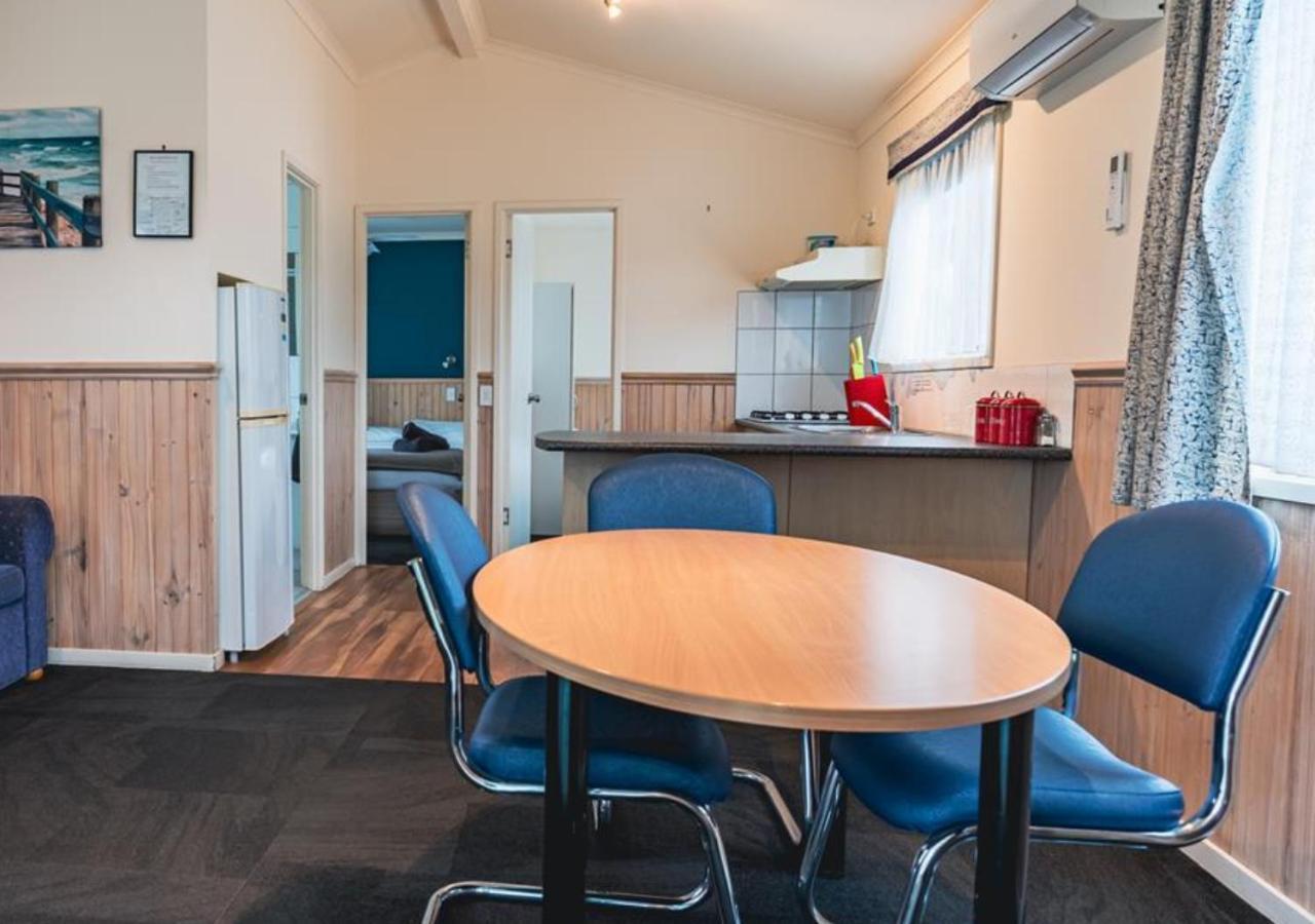 Big4 Tassie Getaway Park Ulverstone Exterior foto