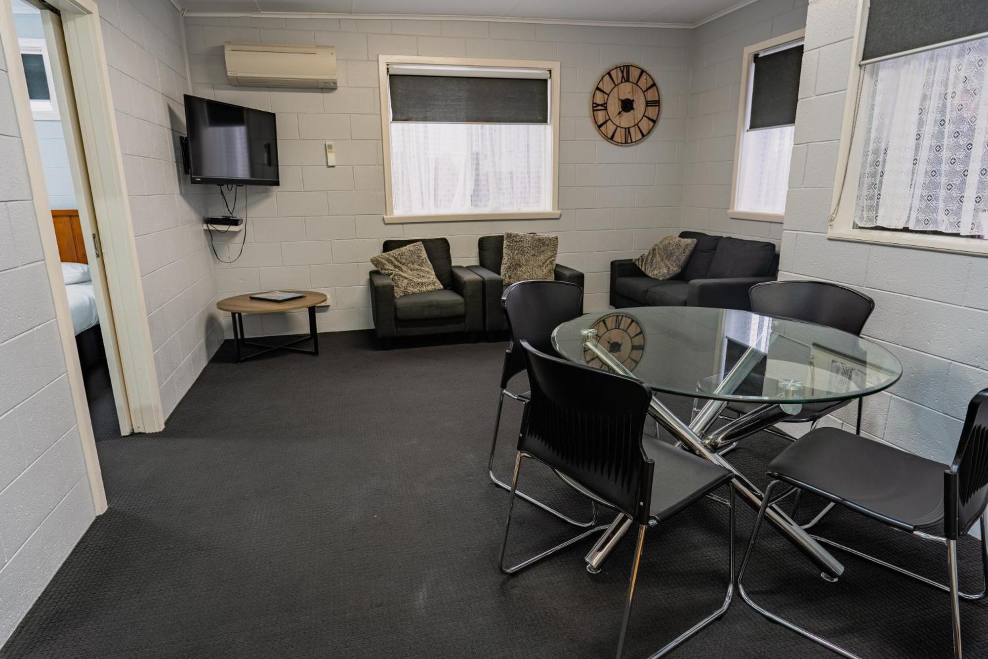 Big4 Tassie Getaway Park Ulverstone Exterior foto